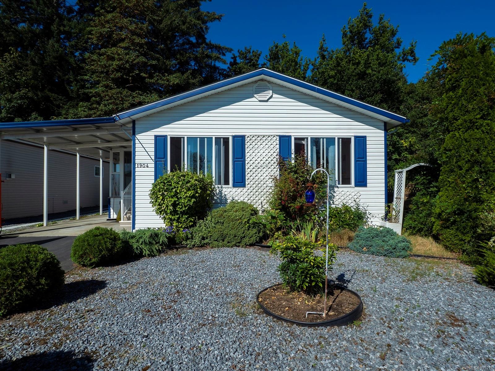 New property listed in Na University District, Nanaimo